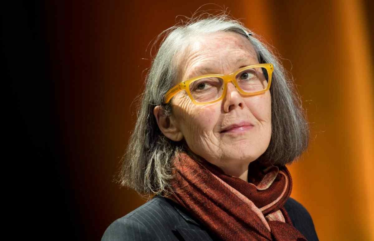 norma-jeane-baker-de-troya-anne-carson-cruza-guerra-deseo-y-violencia-contra-las-mujeres