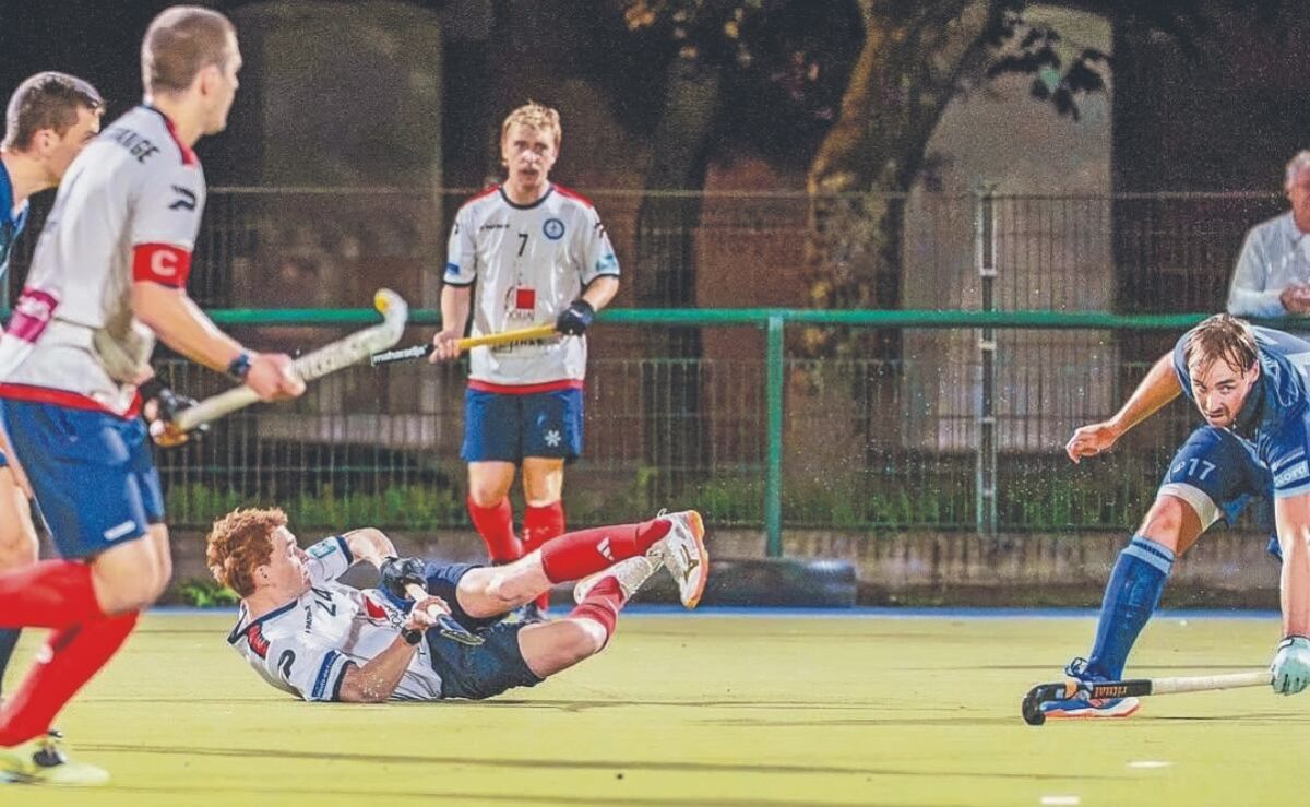 nueve-mexicanos-compiten-en-europa-y-fortalecen-al-hockey-sobre-pasto