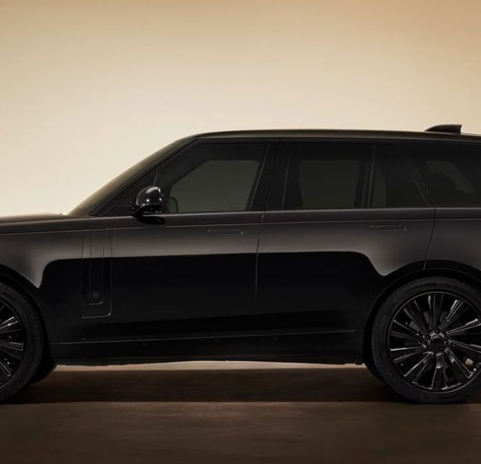 Range Rover SV Black llega a México junto con el espacio de personalización SV Studio