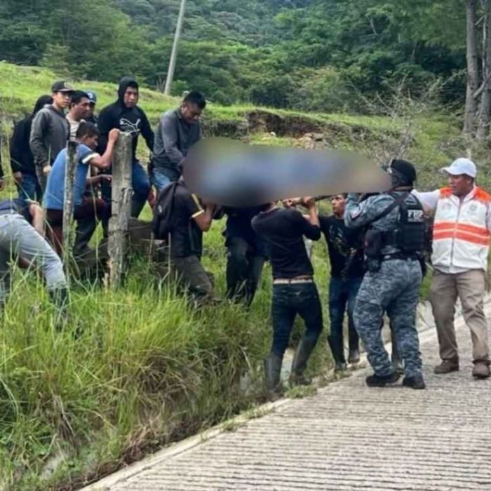 Rescatan cuerpo de adolescente arrastrado por un río en Pantelhó, Chiapas