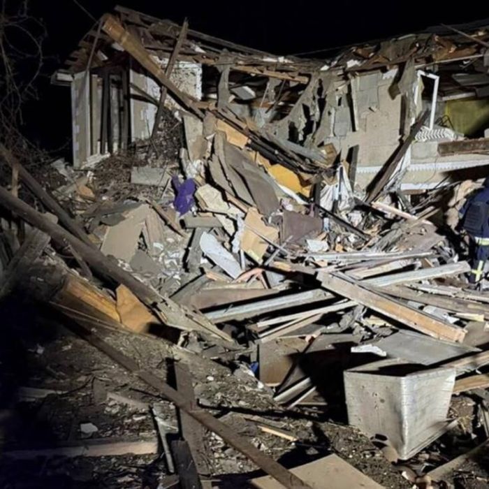 Restricciones a Starlink afectan misiones de drones ucranianos; Zelensky pide restablecer el servicio