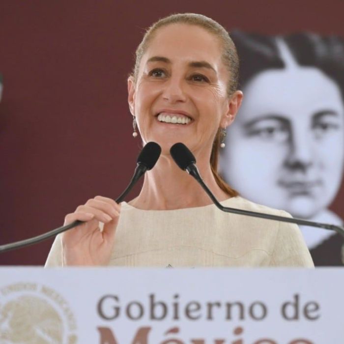 Sheinbaum realiza visitas sorpresa a centros de salud en Yucatán por desabasto de medicamentos