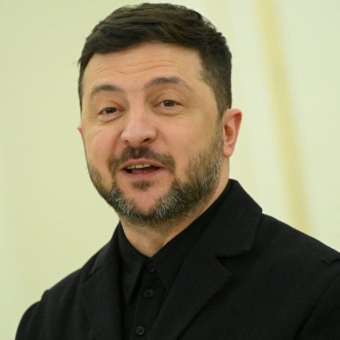 Zelensky responde con una sonrisa a pregunta sobre si Trump lo usa como chivo expiatorio